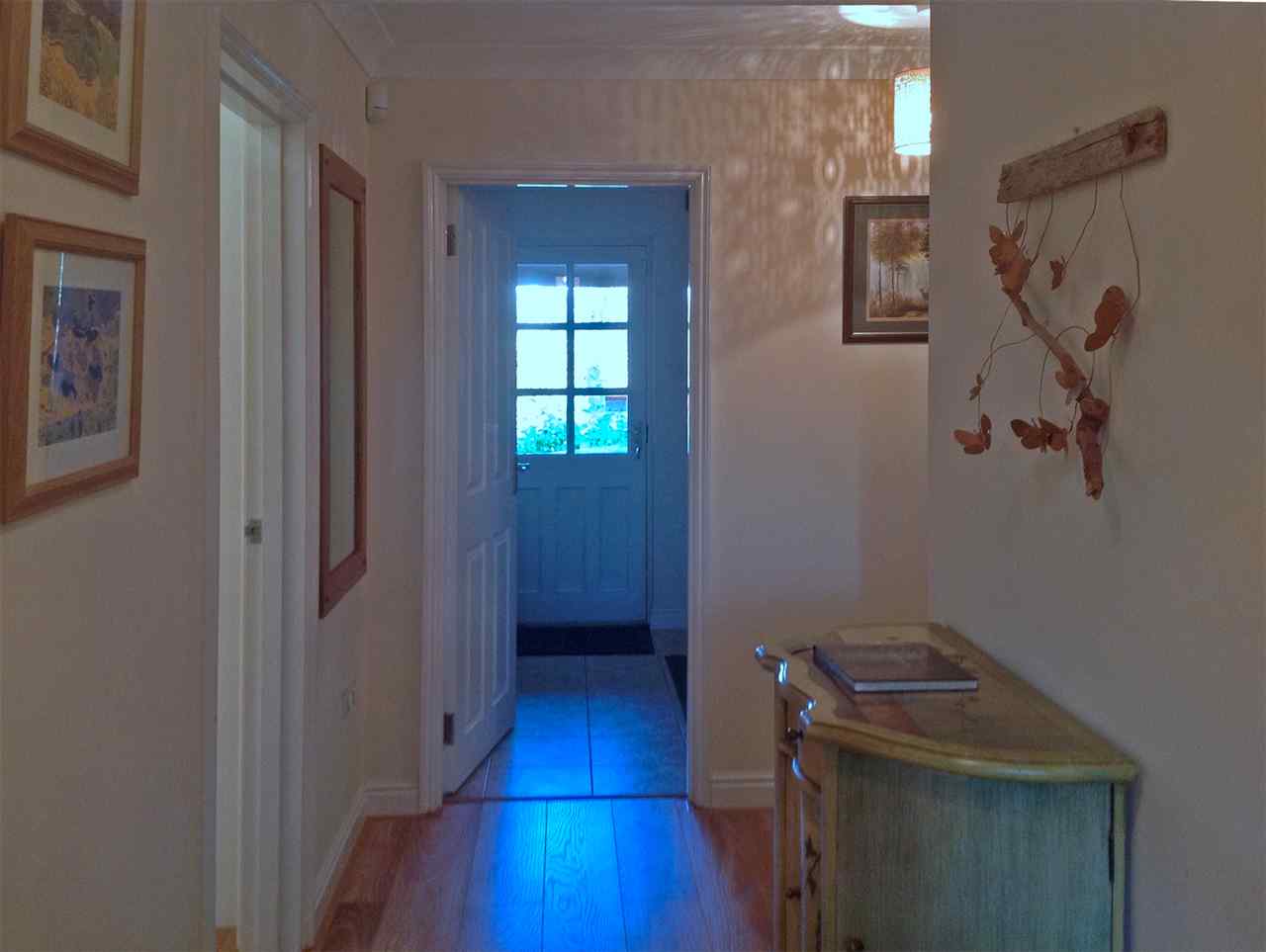 resized-2349823-Entrance hallway.jpg